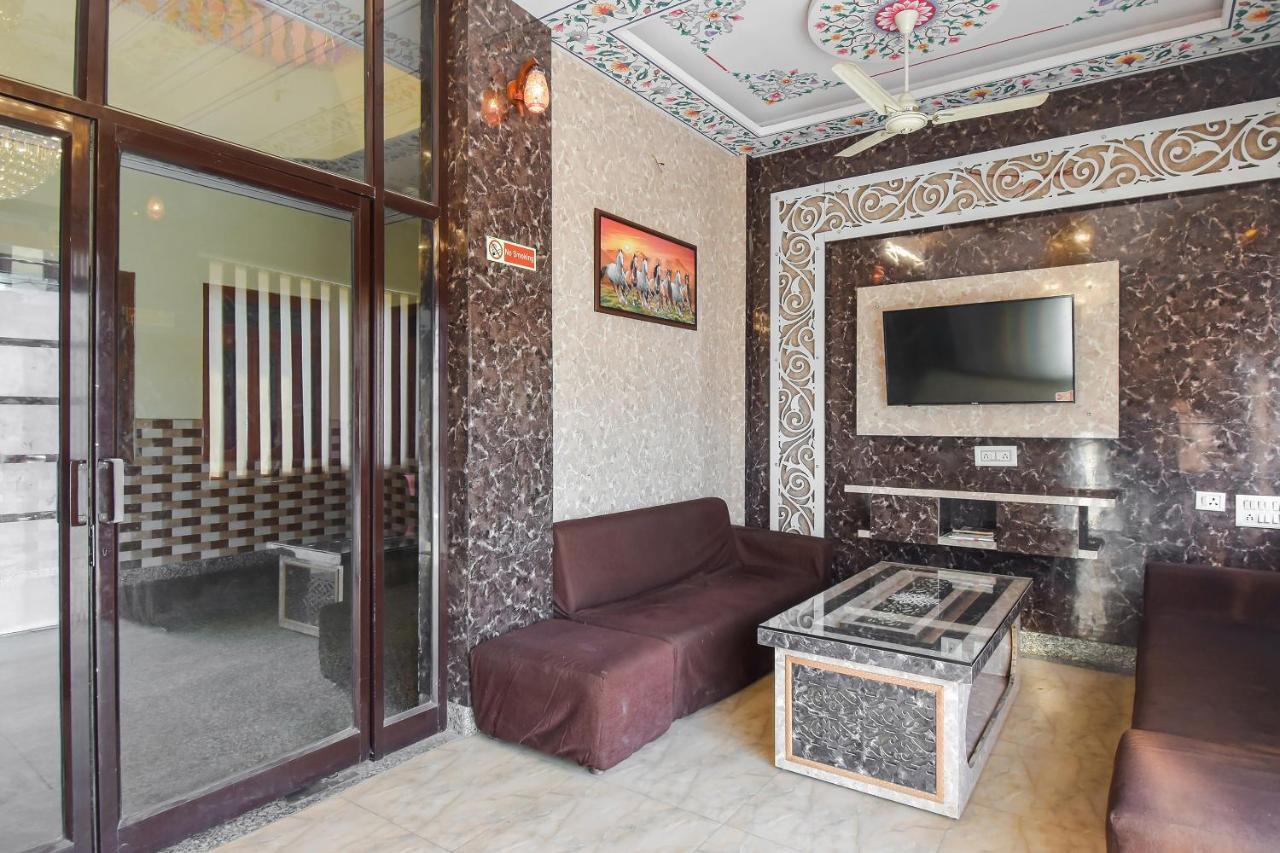 Oyo 11389 Hotel Ng Palace Divisione di Divisione di Jaipur Esterno foto