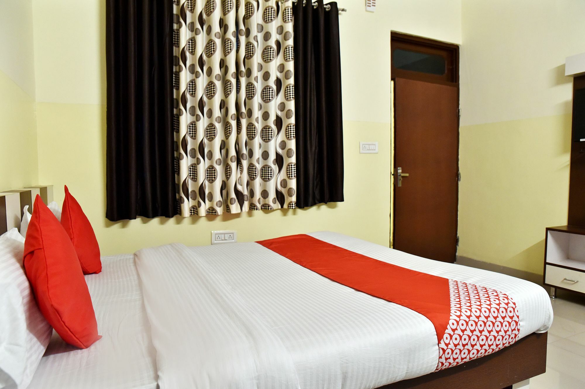 Oyo 11389 Hotel Ng Palace Divisione di Divisione di Jaipur Esterno foto